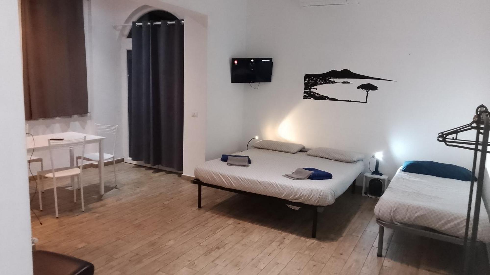Le Colonne Apartment Stresa Bagian luar foto