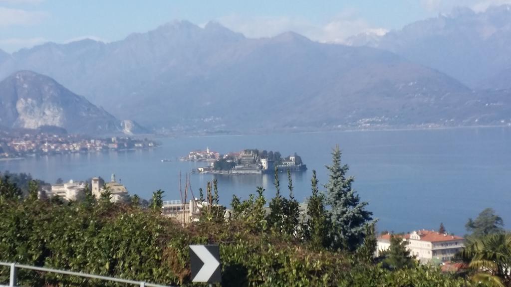 Le Colonne Apartment Stresa Bagian luar foto