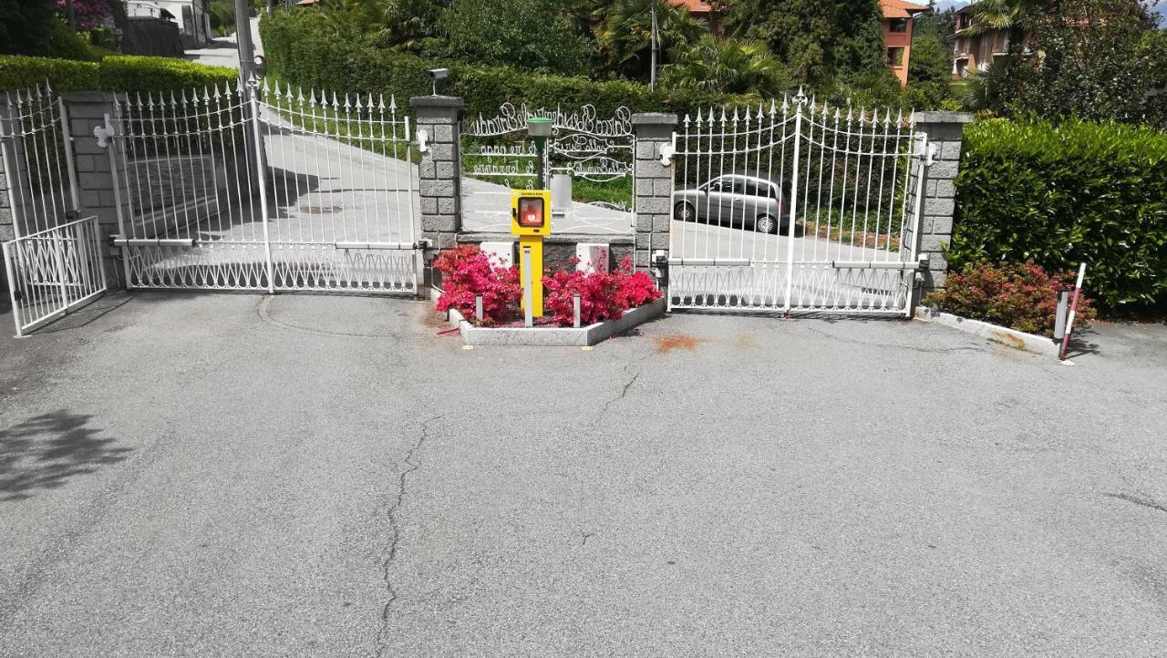 Le Colonne Apartment Stresa Bagian luar foto